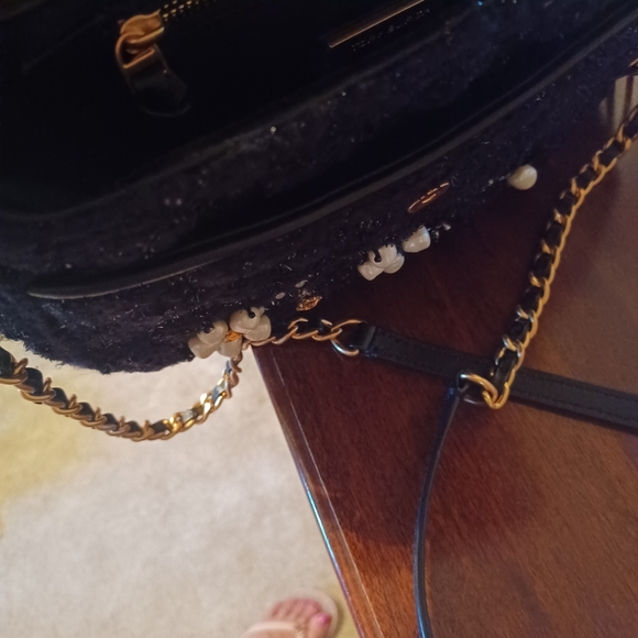 Rare Tory Burch Fleming crossbody - Picture 6 of 11